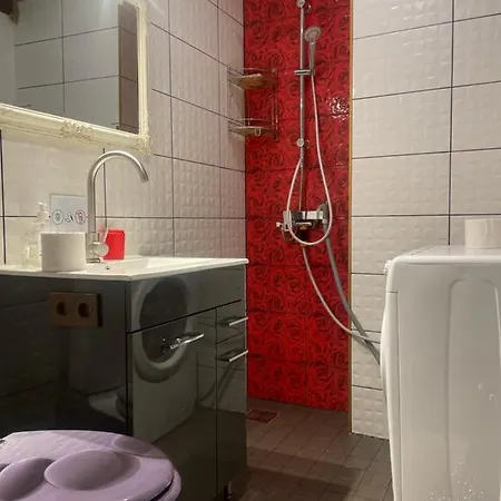 Terassiga Korter Apartamento